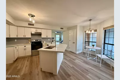 1034 E Encinas Avenue, Gilbert, AZ 85234 - Photo 16