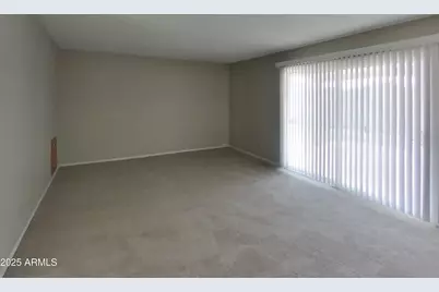 5212 N 69th Avenue, Glendale, AZ 85303 - Photo 14