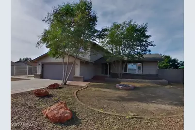5212 N 69th Avenue, Glendale, AZ 85303 - Photo 1