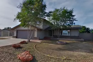 5212 N 69th Ave, Glendale, AZ 85303 - Photo 1
