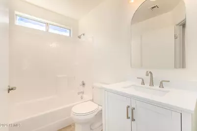 929 E Saragosa Street, Chandler, AZ 85225 - Photo 10