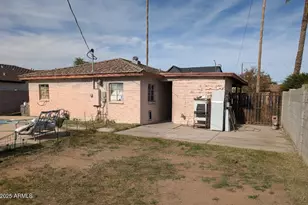 4421 E Glenrosa Ave, Phoenix, AZ 85018 - Photo 12