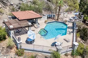 7557 N Dreamy Draw Dr, Phoenix, AZ 85020 - Photo 10