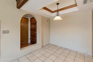 7557 N Dreamy Draw Dr, Phoenix, AZ 85020 - Photo 16