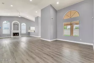 205 E Stacey Ln, Tempe, AZ 85284 - Photo 8