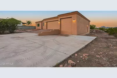 3120 W Hidden Valley Road, Phoenix, AZ 85086 - Photo 2