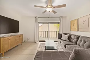 8649 E Royal Palm Rd, Scottsdale, AZ 85258 - Photo 6