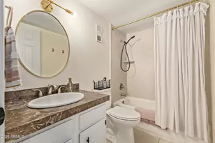 8649 E Royal Palm Rd, Scottsdale, AZ 85258 - Photo 18