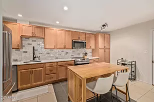 8649 E Royal Palm Rd, Scottsdale, AZ 85258 - Photo 4