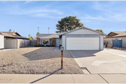 3915 E Windrose Drive, Phoenix, AZ 85032 - Photo 8