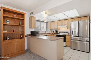 3915 E Windrose Dr, Phoenix, AZ 85032 - Photo 18