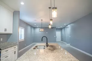 21605 W Laura St, Wittmann, AZ 85361 - Photo 34