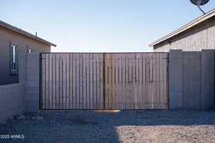 21605 W Laura St, Wittmann, AZ 85361 - Photo 40