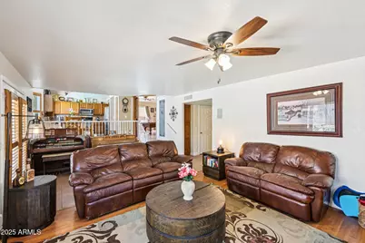 8362 W Michelle Drive, Peoria, AZ 85382 - Photo 6