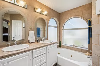 8362 W Michelle Drive, Peoria, AZ 85382 - Photo 38