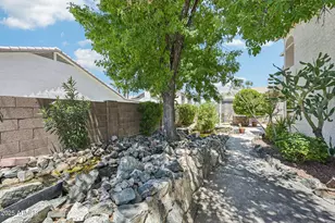 8362 W Michelle Dr, Peoria, AZ 85382 - Photo 44