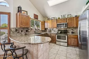 8362 W Michelle Dr, Peoria, AZ 85382 - Photo 10