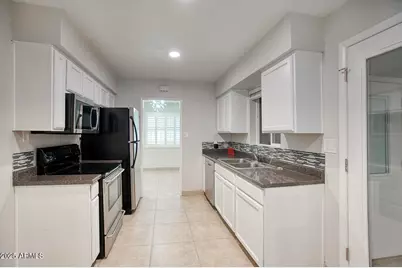 1320 E Palo Verde Drive, Phoenix, AZ 85014 - Photo 8