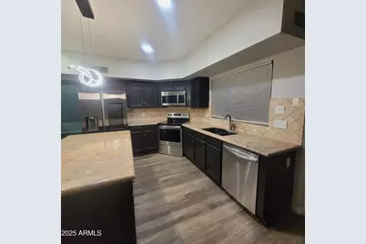 11001 W Crimson Lane, Avondale, AZ 85392 - Photo 6