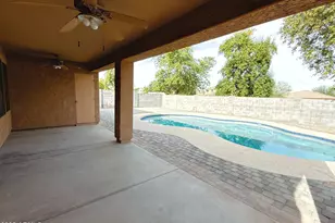 2538 W Maldonado Rd, Phoenix, AZ 85041 - Photo 28