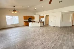 2538 W Maldonado Rd, Phoenix, AZ 85041 - Photo 4