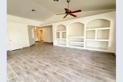 2538 W Maldonado Road, Phoenix, AZ 85041 - Photo 6