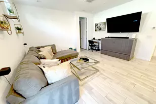 4319 N 93rd Ln, Phoenix, AZ 85037 - Photo 32