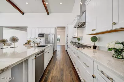 9407 S 13th Way, Phoenix, AZ 85042 - Photo 12