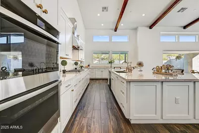 9407 S 13th Way, Phoenix, AZ 85042 - Photo 10