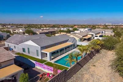 9407 S 13th Way, Phoenix, AZ 85042 - Photo 16