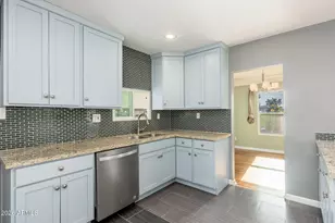 1518 W Windsor Ave, Phoenix, AZ 85007 - Photo 20