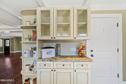 325 E Aepli Drive, Tempe, AZ 85282 - Photo 12