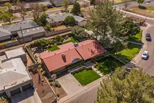 325 E Aepli Dr, Tempe, AZ 85282 - Photo 38