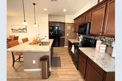 16813 S 178th Drive, Goodyear, AZ 85338 - Photo 4