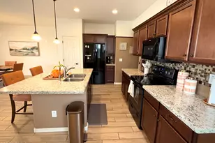 16813 S 178th Dr, Goodyear, AZ 85338 - Photo 4