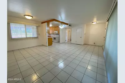 10651 W Connecticut Avenue, Sun City, AZ 85351 - Photo 6