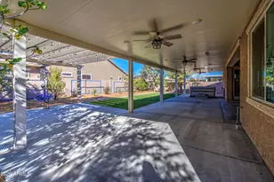23566 N 167th Ln, Surprise, AZ 85387 - Photo 40