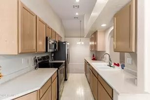 9144 N 68th Dr, Peoria, AZ 85345 - Photo 12