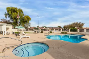 9144 N 68th Dr, Peoria, AZ 85345 - Photo 28