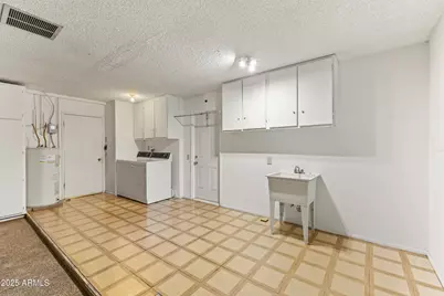 10307 W Sutters Gold Lane, Sun City, AZ 85351 - Photo 24