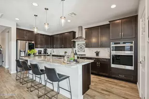 17877 W Thistle Landing Dr, Goodyear, AZ 85338 - Photo 1