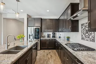 17877 W Thistle Landing Dr, Goodyear, AZ 85338 - Photo 8