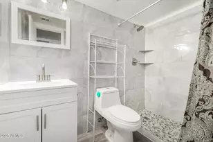 8430 N 34th Dr, Phoenix, AZ 85051 - Photo 16