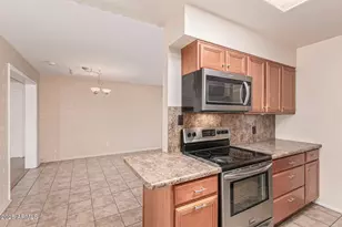 11811 N Desert Hills Dr W, Sun City, AZ 85351 - Photo 14