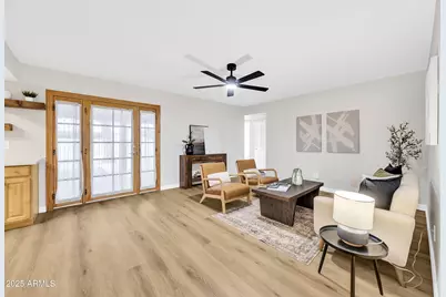 1261 W Lobo Avenue, Mesa, AZ 85202 - Photo 4