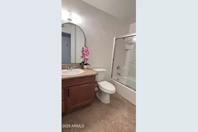 4031 W Denton Lane, Phoenix, AZ 85019 - Photo 8