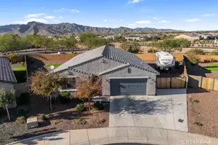 18244 W College Dr, Goodyear, AZ 85395 - Photo 2