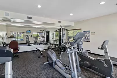 21320 N 56th Street #1086, Phoenix, AZ 85054 - Photo 28