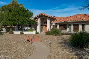 5608 W Soft Wind Dr, Glendale, AZ 85310 - Photo 8