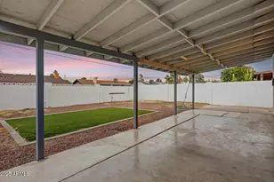 124 E Cairo Dr, Tempe, AZ 85282 - Photo 10